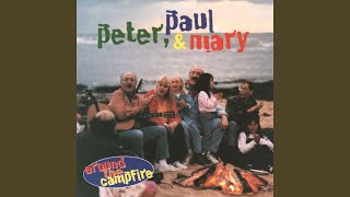 Video thumbnail of "Peter, Paul & Mary - Garden Song"