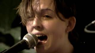 Brandi Carlile circa 2002 at Stuarts Coffee House.  