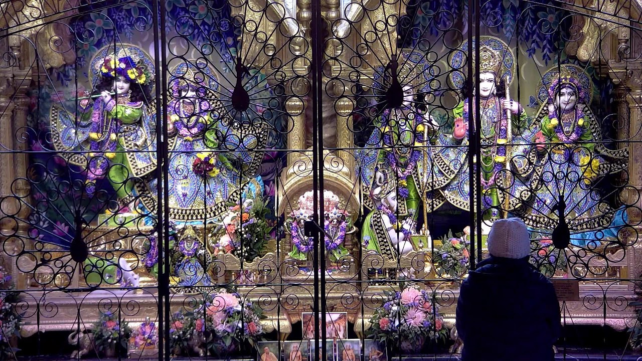 Bhaktivedanta Manor | Darshan