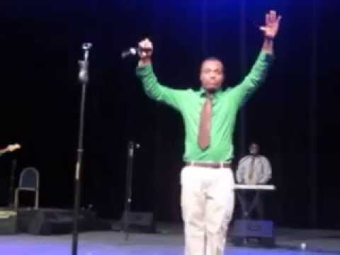 Chillax performing Moun Damou at Hotel Jaragua camera iphone 8 plus apk
