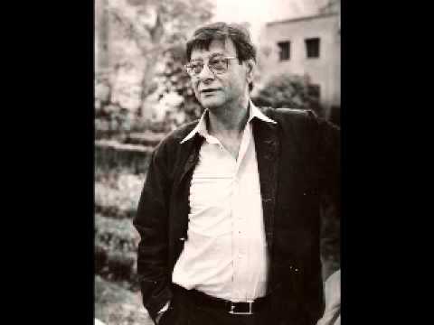 محمود درويش أحد عشر كوكبا