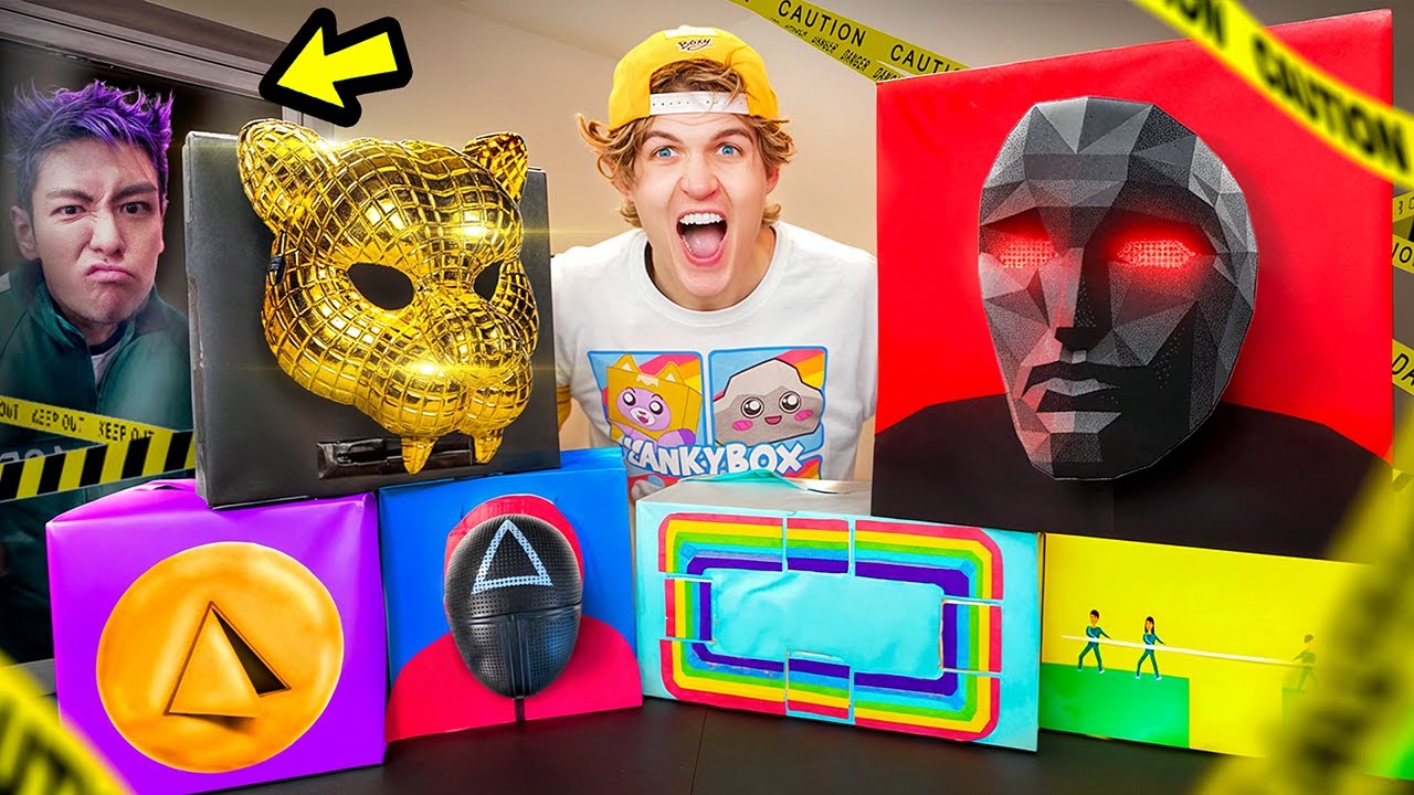 DO NOT OPEN SQUID GAME 2 MYSTERY BOXES AT 3AM...!?