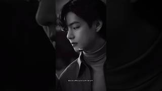 “In the silence, he speaks the loudest 🖤”“Soft gaze, deep thoughts✨ #btsv#kpopedit #kimtaehyun#vibes