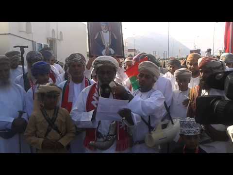 قصيدة الشاعر حمود بن حمد الجابري حث المسير إلى العلياء بمناسبه العيد الوطني المجيد 43مسيرة ولاية نخل