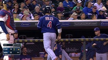 CLE@MIN: Bourn grounds an RBI single up the middle