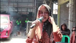 Download lagu MASIH ADA LUKA VOC.AYU PERMATASARI | PUTRA NAFITA CAYA | TEAM BLAKER BANDENGAN - MUNDU - CIREBON