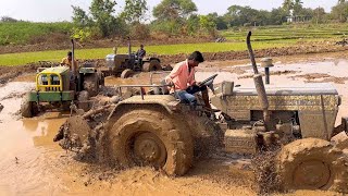 Eicher tractor stuck in mud pulling out by John Deere and Swaraj tractors | tractor videos |