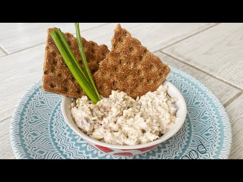 Video: Jewish Salad: Classic Cheese And Egg Recipe