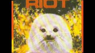 Riot - Don't Hold Back chords