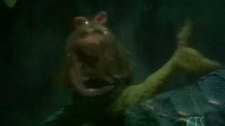 Muppet Show. Kermit and Robin - Octopus' Garden (s3e12)