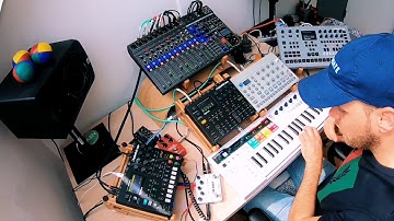 Techno live jam - Elektron Digitakt + Digitone + A4 + Model:Cycles & Korg NTS