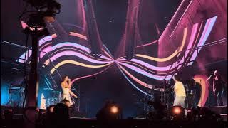 Dua lipa with Kevin Parker - The Less I Know The Better(Tame Impala) @ Glastonbury Festival 2024