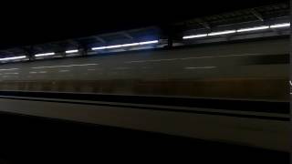 2016-1111 廣島三原車站-新幹線通過瞬間V_20161111_195717