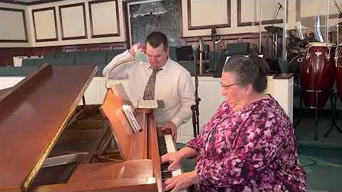Sis Hazel Smith and Bro Brett Davis 2
