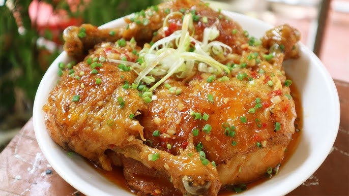 III. Các Bước Thực Hiện Món Thịt Heo Chiên Nước Mắm