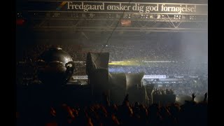 Video thumbnail of "Pink Floyd - Parken Stadium 1994 - Comfortably Numb"