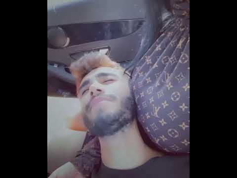 آواز خواندن مهرادجم روی پاهای دنیا جهانبخت