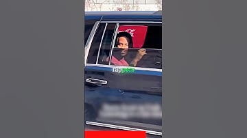 Fans Caught Rappers in Their Cars in Public 😳