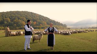 Video thumbnail of "Camelia Cosma Stoiță - Dragu’ mi badea Ilie"