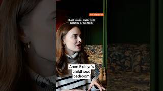 Anne Boleyns childhood bedroom
Speaking to Lauren Good, Dr Owen Emmerson explores his favourite feature of what is believed to be Anne Boleyns childhood bedroom at Hever Castle in Kent.
Find out more in the full video, available now on the HistoryExtra YouTube channel, and ad-free on the HistoryExtra app.
#History #HistoryExtra #AnneBoleyn #HeverCastle Anne Boleyns childhood bedroom