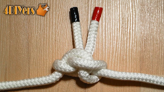 DIY: Tying A Scaffold Knot 