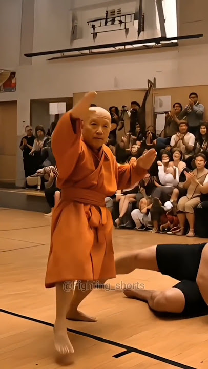 The Best Shaolin monk Kungfu Oldman 😎#epicbattle #unforgettablebattle #boxing #kungfu #fight