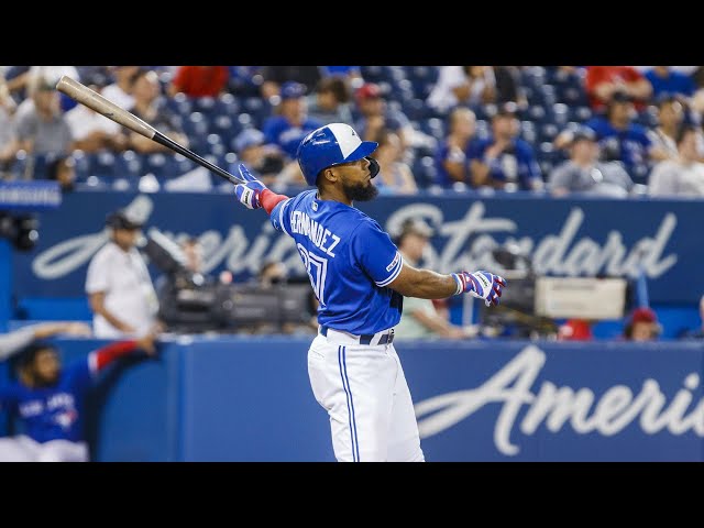 Toronto Blue Jays trade outfielder Teoscar Hernández to the