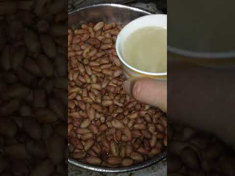 تحميص الفستق السوداني المملح بدقيقة