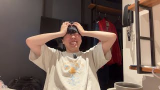 大阪のホテルから生配信。