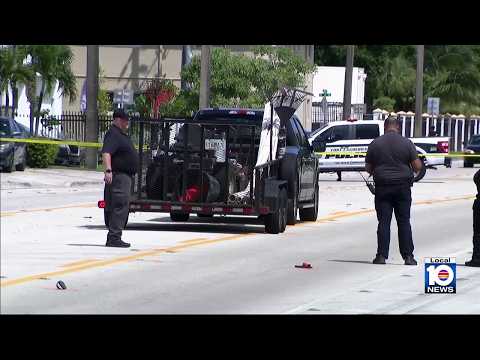 Boy, 8, rushed to hospital after being struck by car in Fort Lauderdale, cops say
