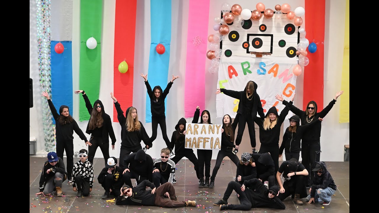 Kis-forrás Német Nemzetiségi Általános Iskola, Perbál - Farsangi tánc - 5.  osztály- 2024. 02. 09.