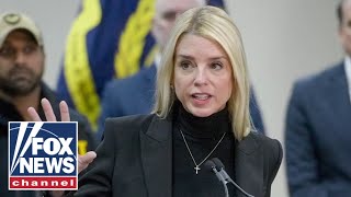 Download Lagu BREAKING: Anarchist arrested for alleged $45K hit on Pam Bondi, FBI says MP3 Download Lagu BREAKING: Anarchist arrested for alleged $45K hit on Pam Bondi, FBI says MP3