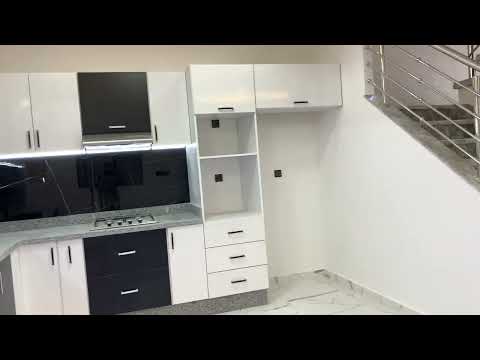 منزل رائع بفنيسيون غزالة يتكون من سكنة و نصف بثمن 78 مليون قابلة للتفاوض