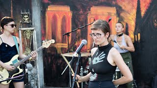 Video thumbnail of "Bodega - Shiny New Model - Slab Sessions @pickathon 2019"