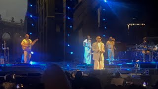 “16 Carriages￼/Fortunate” Maxwell The Serenade Tour St.Louis Missouri 10/13/2024