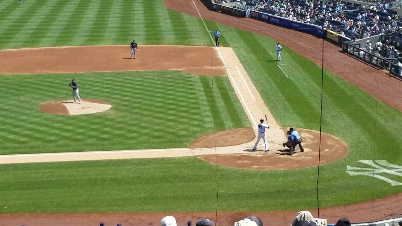 Aaron Judge goes BOOM , 1st major league at bat ,Yankee Stadium