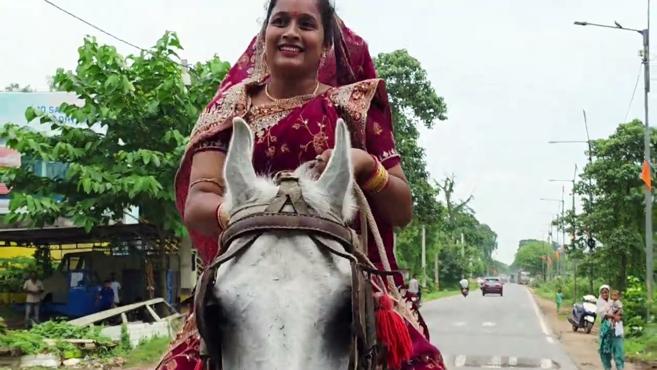 Monalisa's Horse riding 