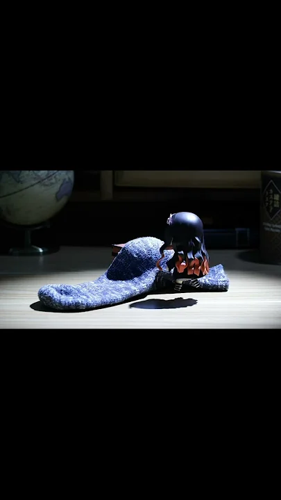 Demon Slayer [Kimetsu no Yaiba]-Nezuko is Thrown Daddy’s Stinky Socks| Stop Motion