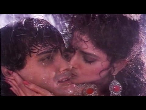 Jee Chahata Hain - जी चाहता हैं Music Video Thumbnail