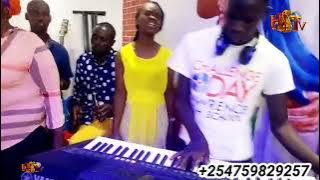 Najua bwana atatenda .this guys made my day.God bless you all