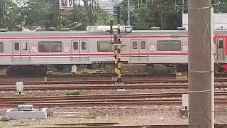 2024/1/18 通勤線 JR 205-28+19 目的地 カンプン バンダン/アンケ