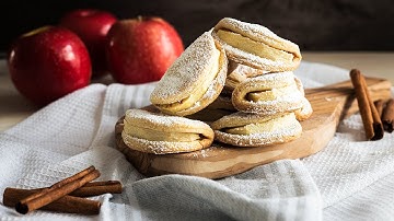 Shortbread apple cookies. Crusty and buttery!