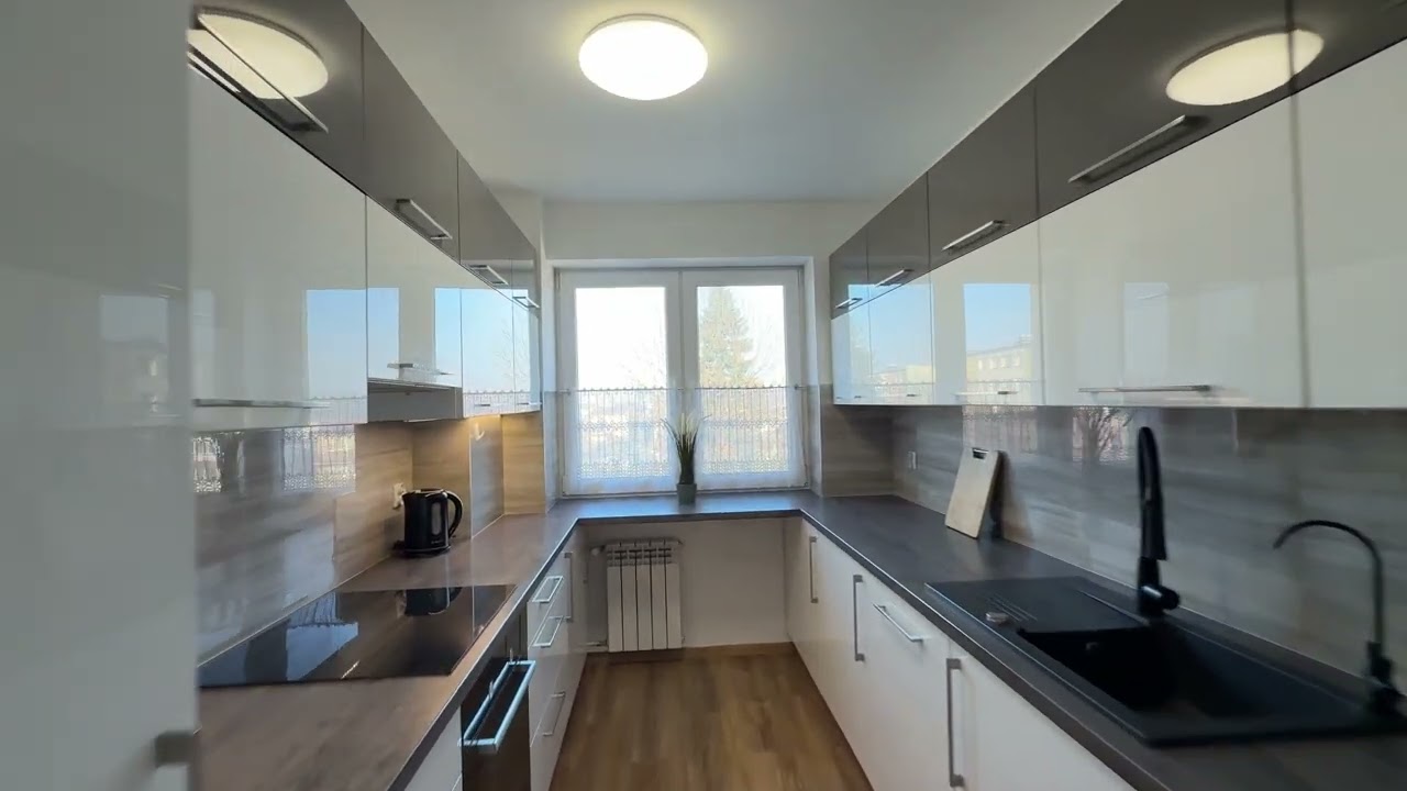 3 Rooms | 2nd Floor | After Renovation - Квартира - Продаж - Bielsko-Biała, Komorowice Krakowskie