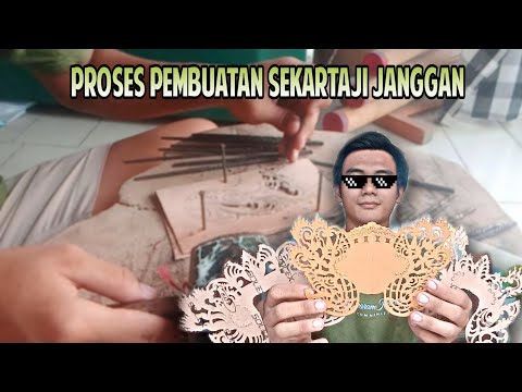 Dantelli ichki kiyimdagi kokraklar