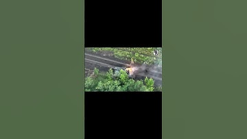 🇺🇦 🇷🇺 Russian Tank taking a direct hit in the rear from a Ukrainian Javelin system 🇺🇦🔥 #ukraine