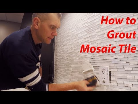 Video: Paano Ipadikit Ang Isang Mosaic? Paano Ipadikit Ang Mga Pagpipilian Sa Grid, Kung Paano Maayos Na Idikit Ang Mga Tile Ng Mosaic Sa Dingding Sa Kusina