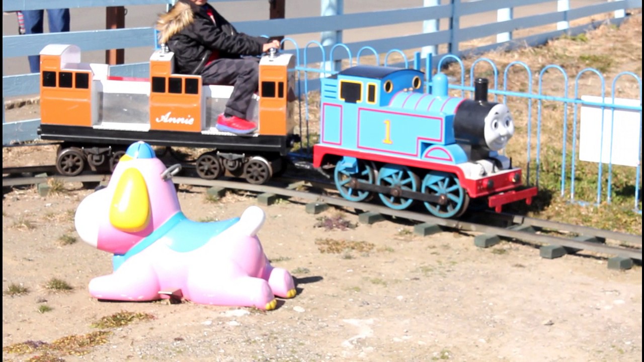 Thomas train ride in Yokosuka | soleiyu-no-oka - YouTube