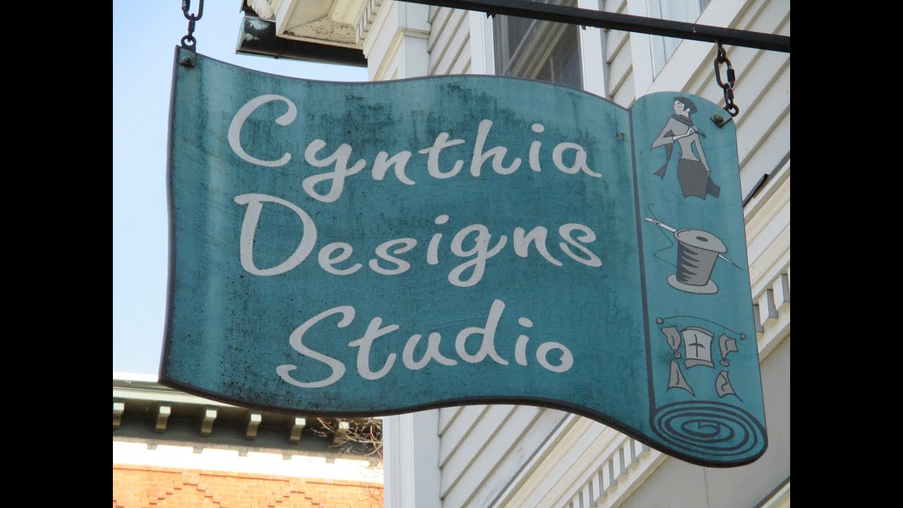 Cynthia Designs Studio sewing machines tour - YouTube