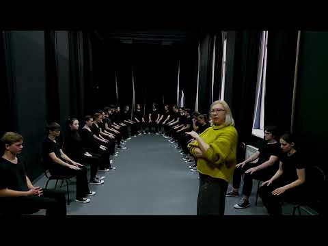 Актерские тренинги. "Счастье — это..", "Арки Лоуэна", "Ансамбль", "Упражнения на внимание"