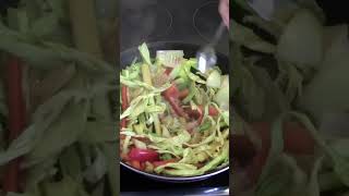 🥢🌶️ Chop Suey de Verduras: ¡El Secreto Asiático para una Cena Rápida y Saludable! | Receta Fácil 🍜✨